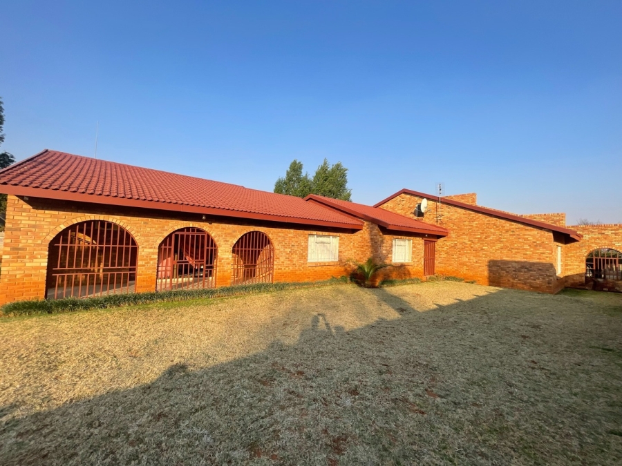 3 Bedroom Property for Sale in Flamwood North West